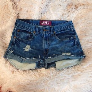 Levi’s Vintage Distressed Shorts